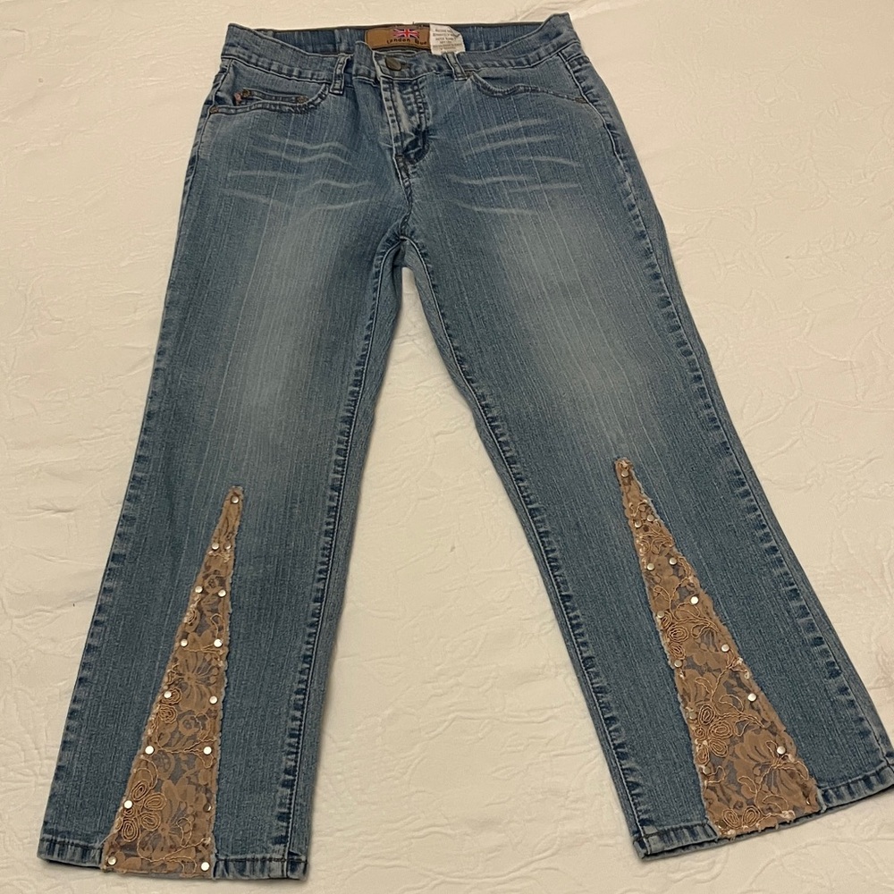 Lace & Denim Women's Capri Jeans
